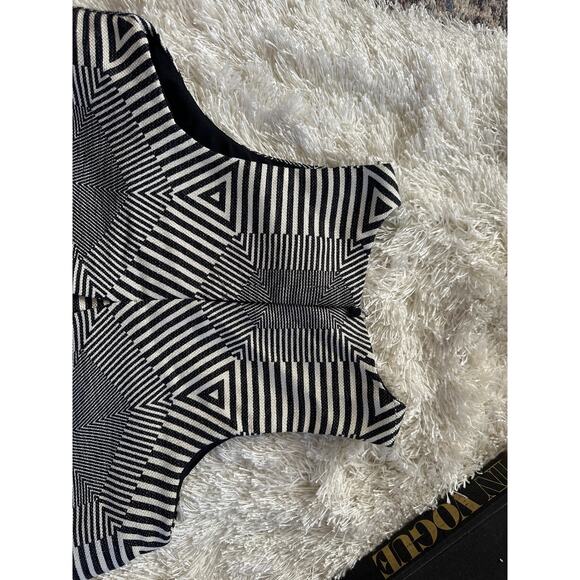 HD in Paris Anthropologie Geometric Tank Top Size XS - Picture 7 of 7